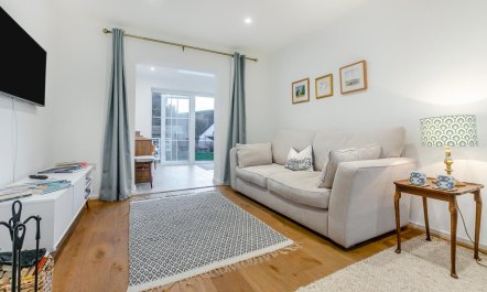 2 Bed in Mylor Bridge 7