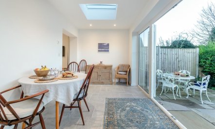2 Bed in Mylor Bridge 8