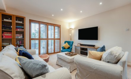 5 Bed in Langton Matravers 9