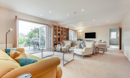 5 Bed in Langton Matravers 2