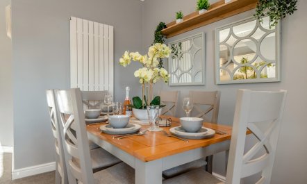 2 Bed in Barton On Sea 9