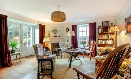 4 Bed in Powerstock 7