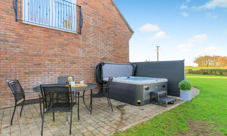 2 Bed in Duddlestone 1