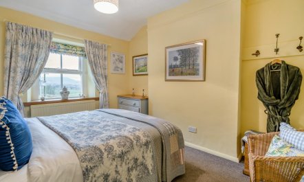 2 Bed in Burtersett 3