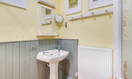 2 Bed in Burtersett 9