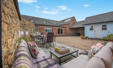 5 Bed in Morpeth 1