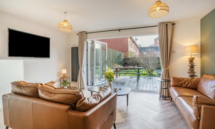 3 Bed in Swansea 2