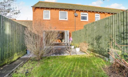 3 Bed in Swansea 4