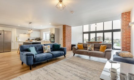 4 Bed in Walcott