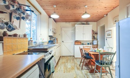 4 Bed in Lower Bockhampton 5