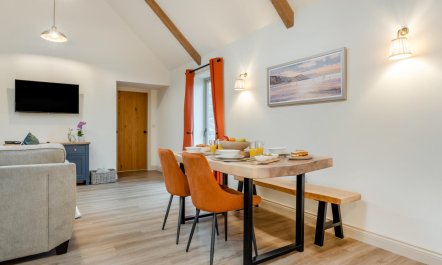 1 Bed in Castleton 7