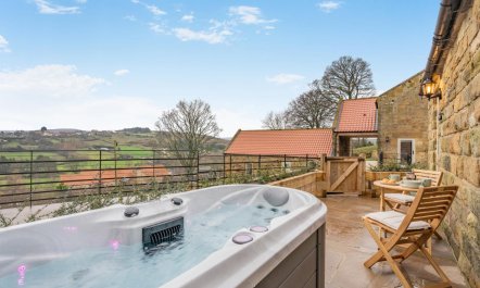 1 Bed in Castleton 1