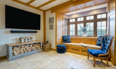4 Bed in East Dean 6