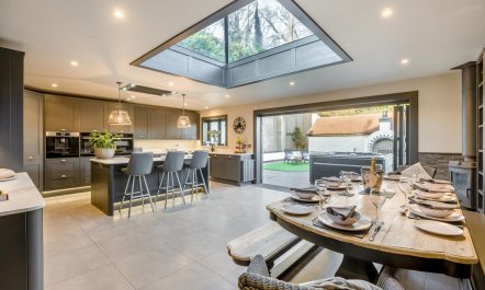 4 Bed in East Dean