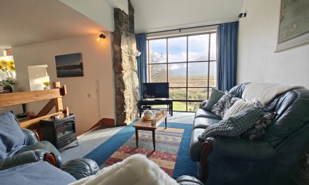 2 Bed in Llanelltyd