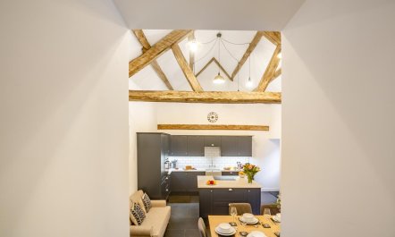 4 Bed in Ganllwyd 9