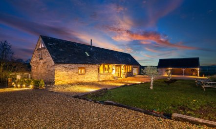 3 Bed in Dulas 4