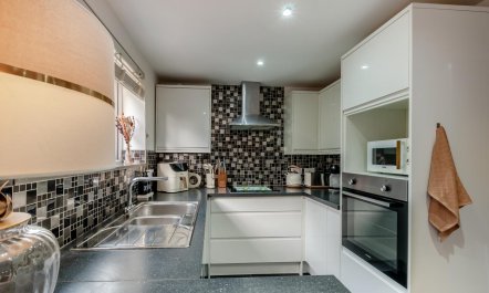 2 Bed in Broadstairs 8