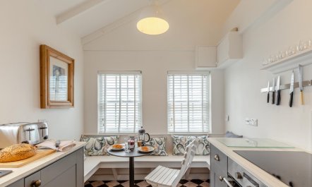 3 Bed in Appledore 9