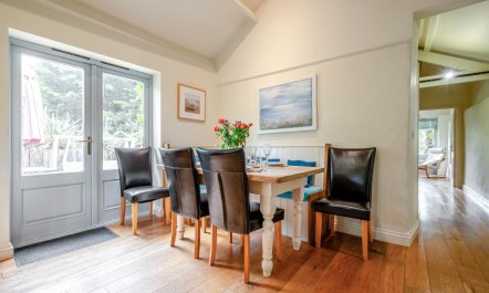 2 Bed in Bude 8