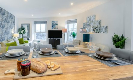 2 Bed in Penzance 8