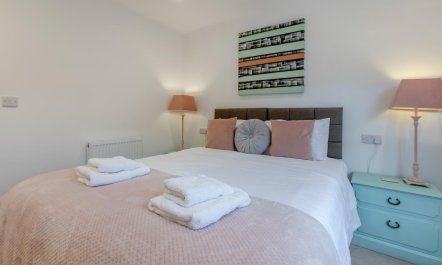 2 Bed in Penzance 6
