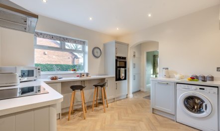3 Bed in Alne 4