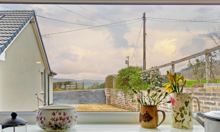 1 Bed in Bryn-y-Gwenin 6