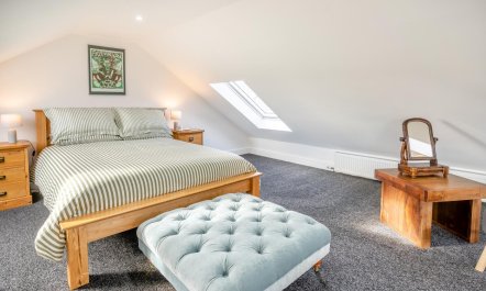 1 Bed in Bryn-y-Gwenin 5