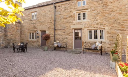 3 Bed in Stoney Middleton 9