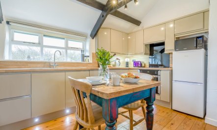 1 Bed in St. Gennys 3