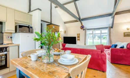 1 Bed in St. Gennys 6