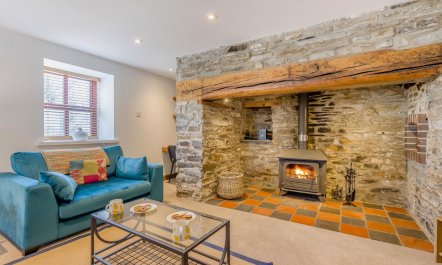 3 Bed in Rhydyfelin 6