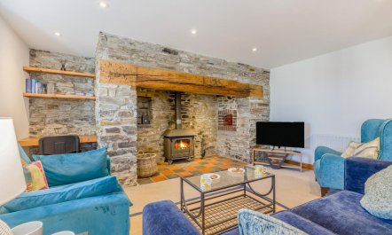 3 Bed in Rhydyfelin