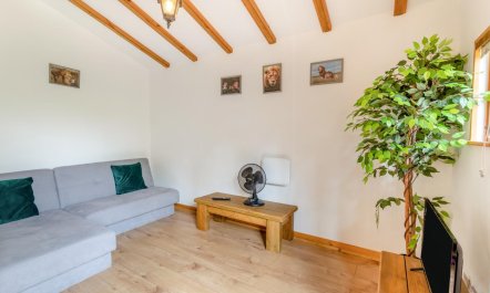 1 Bed in Westley Waterless 8