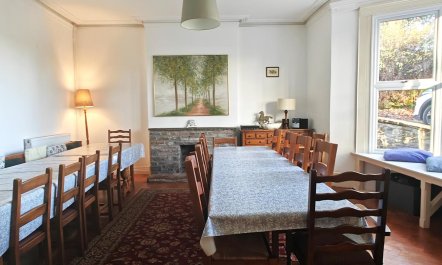 13 Bed in Groesffordd 4