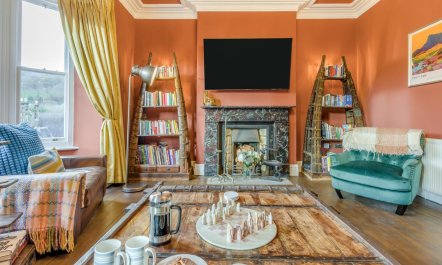 5 Bed in Llangollen 1