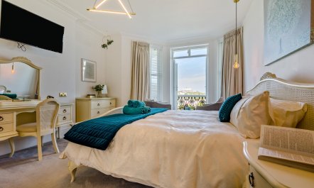 9 Bed in Newquay 5