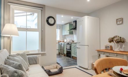 2 Bed in Bembridge 9