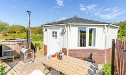 1 Bed in Hartland 1