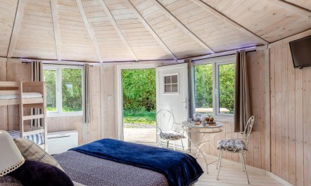 1 Bed in Hartland 4