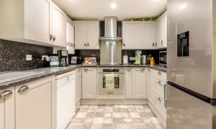 2 Bed in Kingsteignton 9