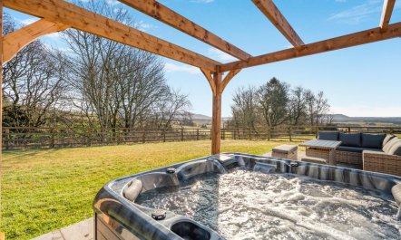 4 Bed in Milnathort