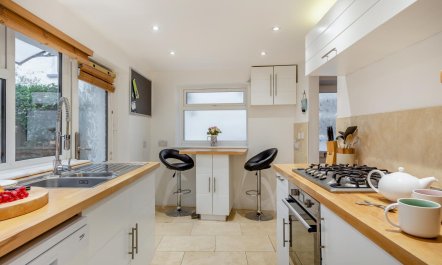 4 Bed in Braunton 1