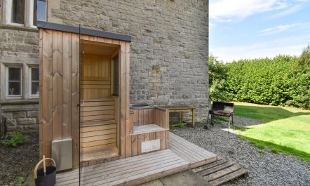 4 Bed in Great Clifton 3