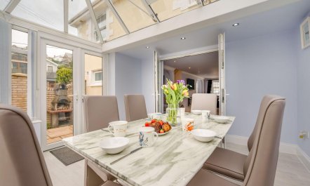 5 Bed in Perranporth 9