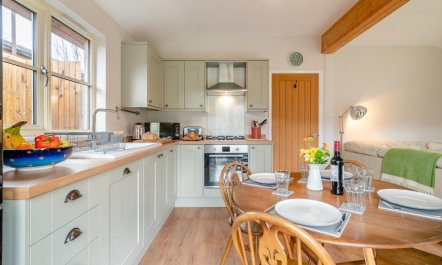 2 Bed in Coaley 5