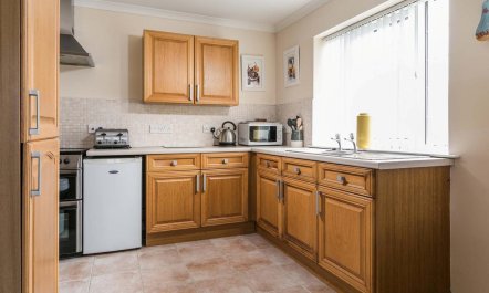 2 Bed in Perranporth 1