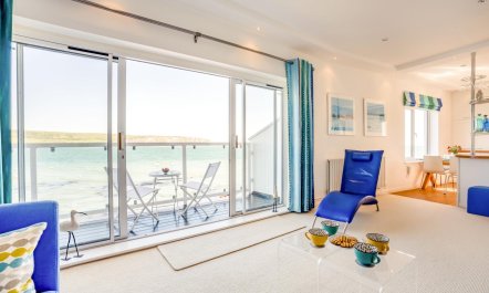 2 Bed in Swanage 1