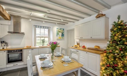 3 Bed in Islawrdref 3
